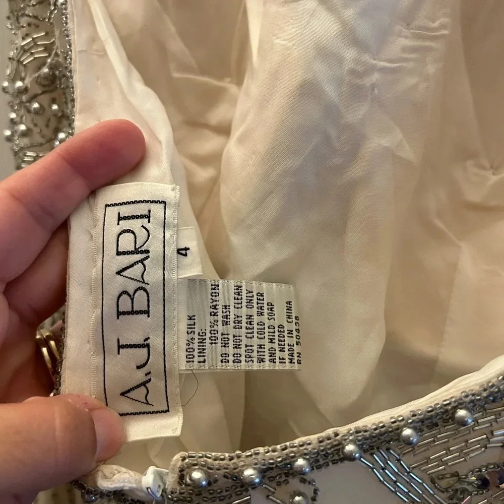 A.J. Bari Women’s Vintage  Sequin Mini Dress sz 4